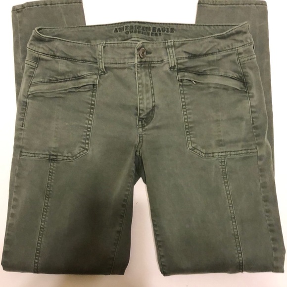 American Eagle Outfitters Pants - American Eagle skinny jegging super stretch size 8